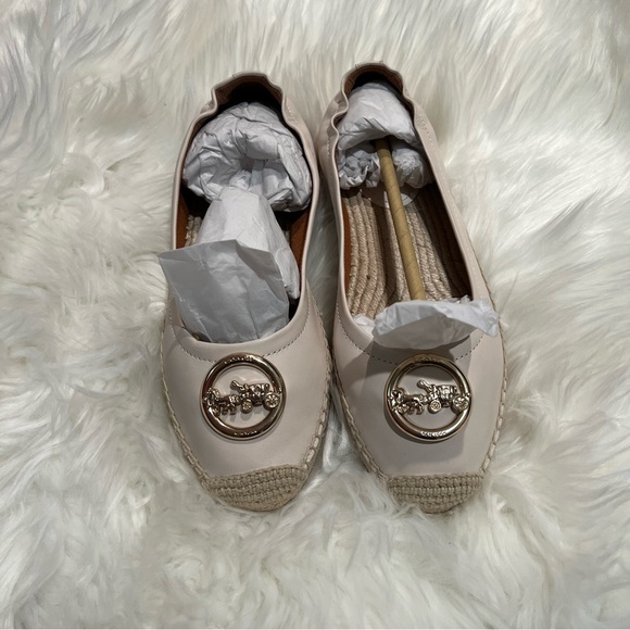 New Coach Shoes - Picture 1 of 8